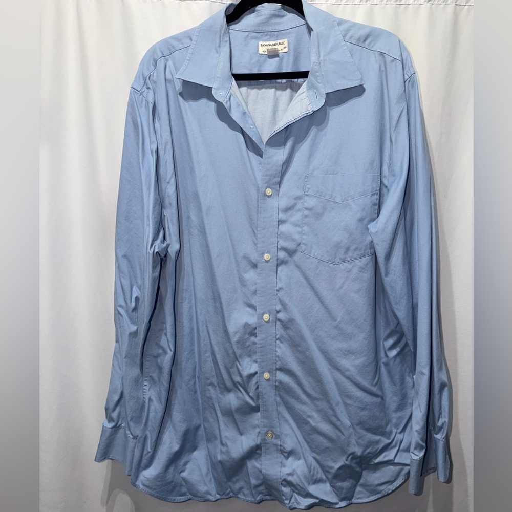 2/$15 Men's Light Blue Dress casual button up long sleeve shirt